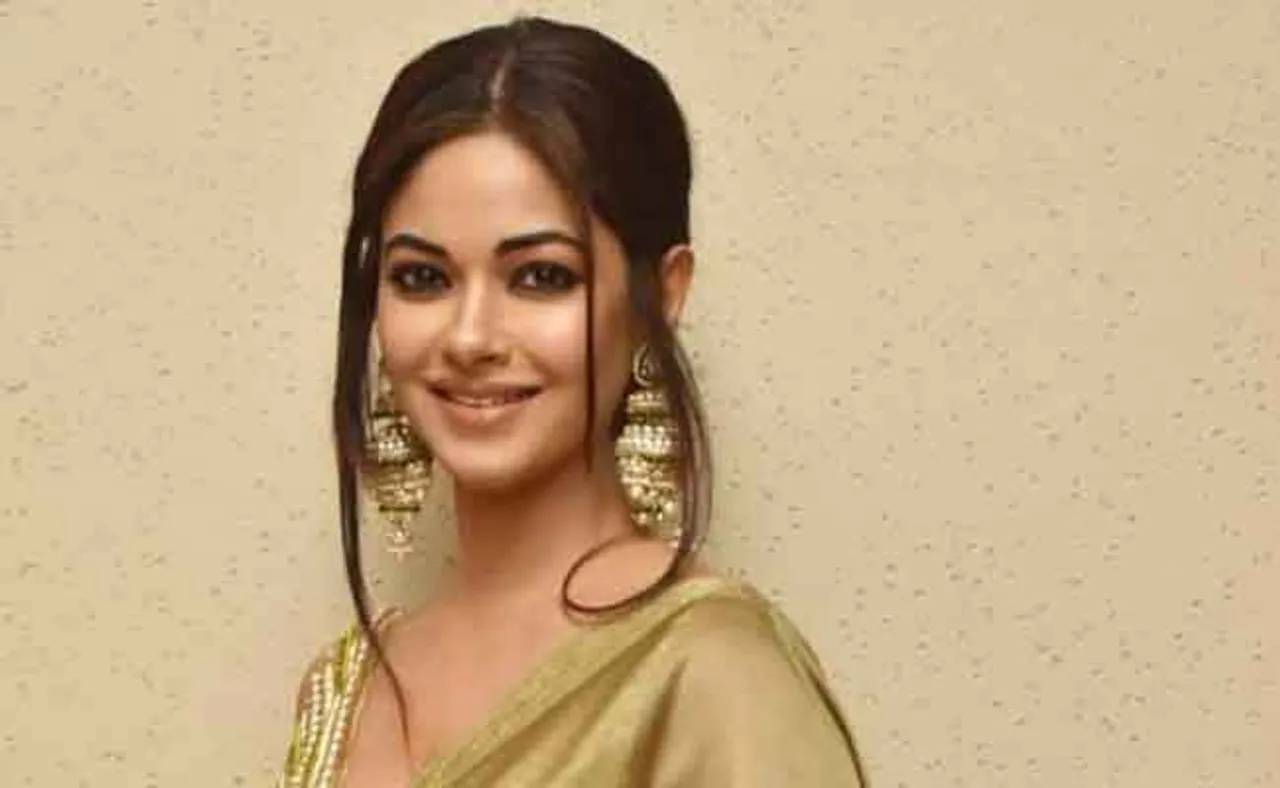 ନିଜକୁ ସମ୍ମୁଖ ଯୋଦ୍ଧା କହି ଟିକା ନେଇଛନ୍ତି କି ଏହି ଅଭିନେତ୍ରୀ?