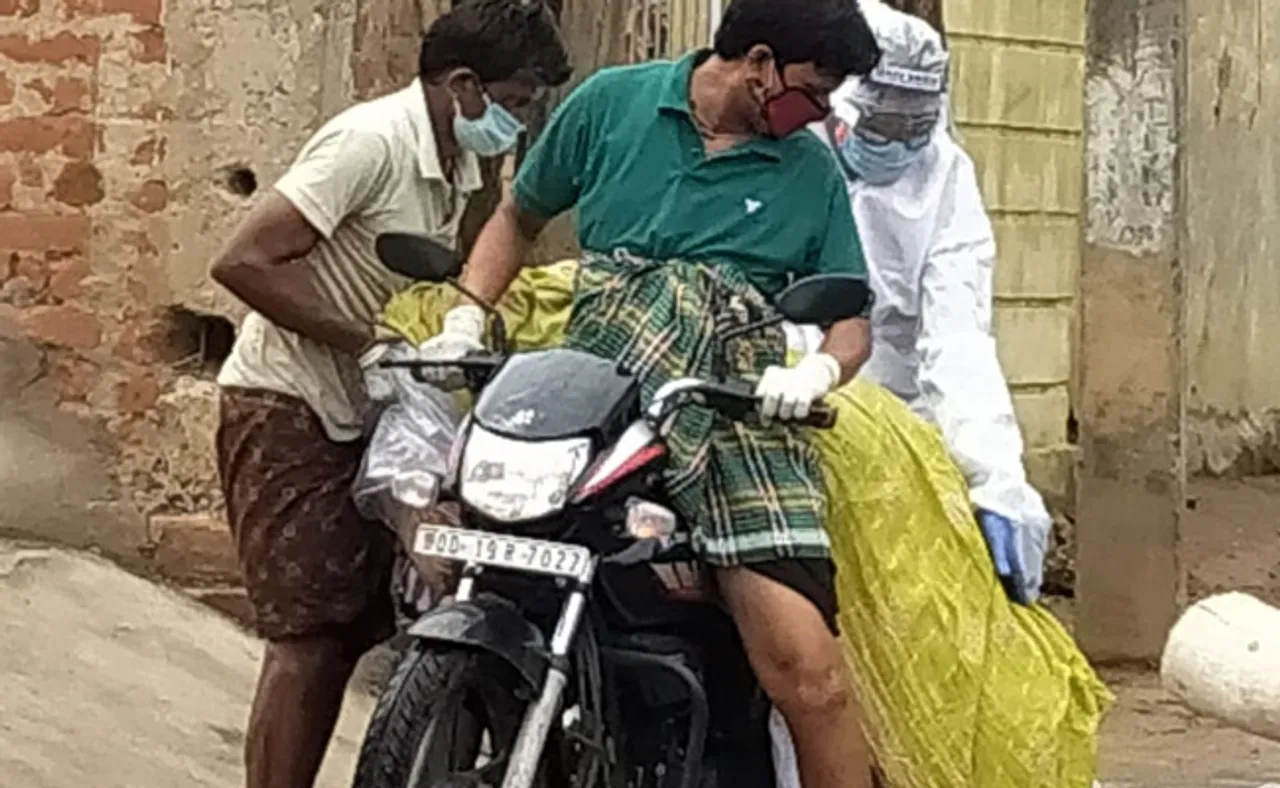 ୩ଘଣ୍ଟା ପଡ଼ି ରହିଲା ମୃତଦେହ, ସ୍ୱେଛାସେବୀ କଲେ ଅନ୍ତିମ ସଂସ୍କାର