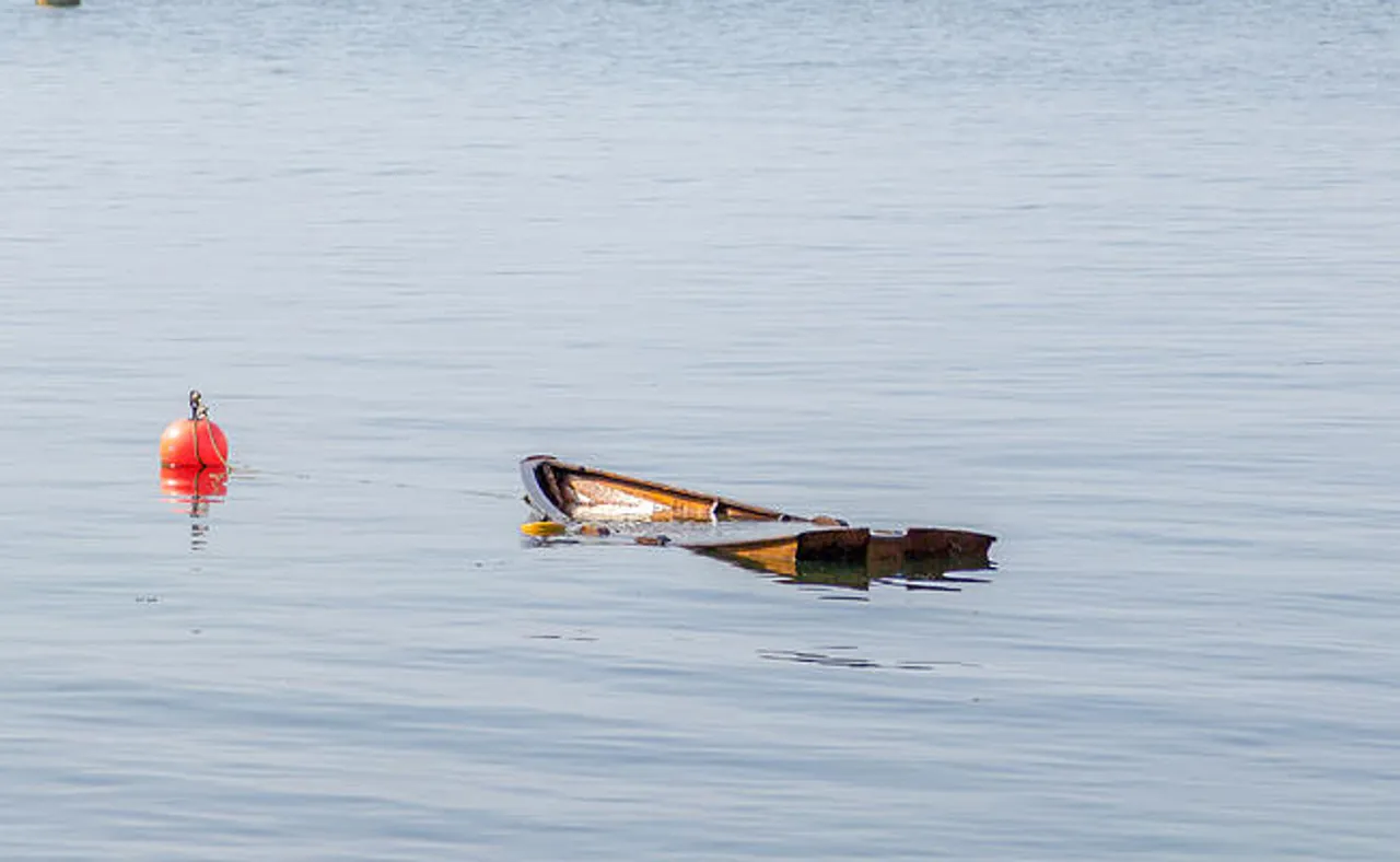 ବୁଡ଼ିଗଲା ଡଙ୍ଗା, ୩ ନିଖୋଜ