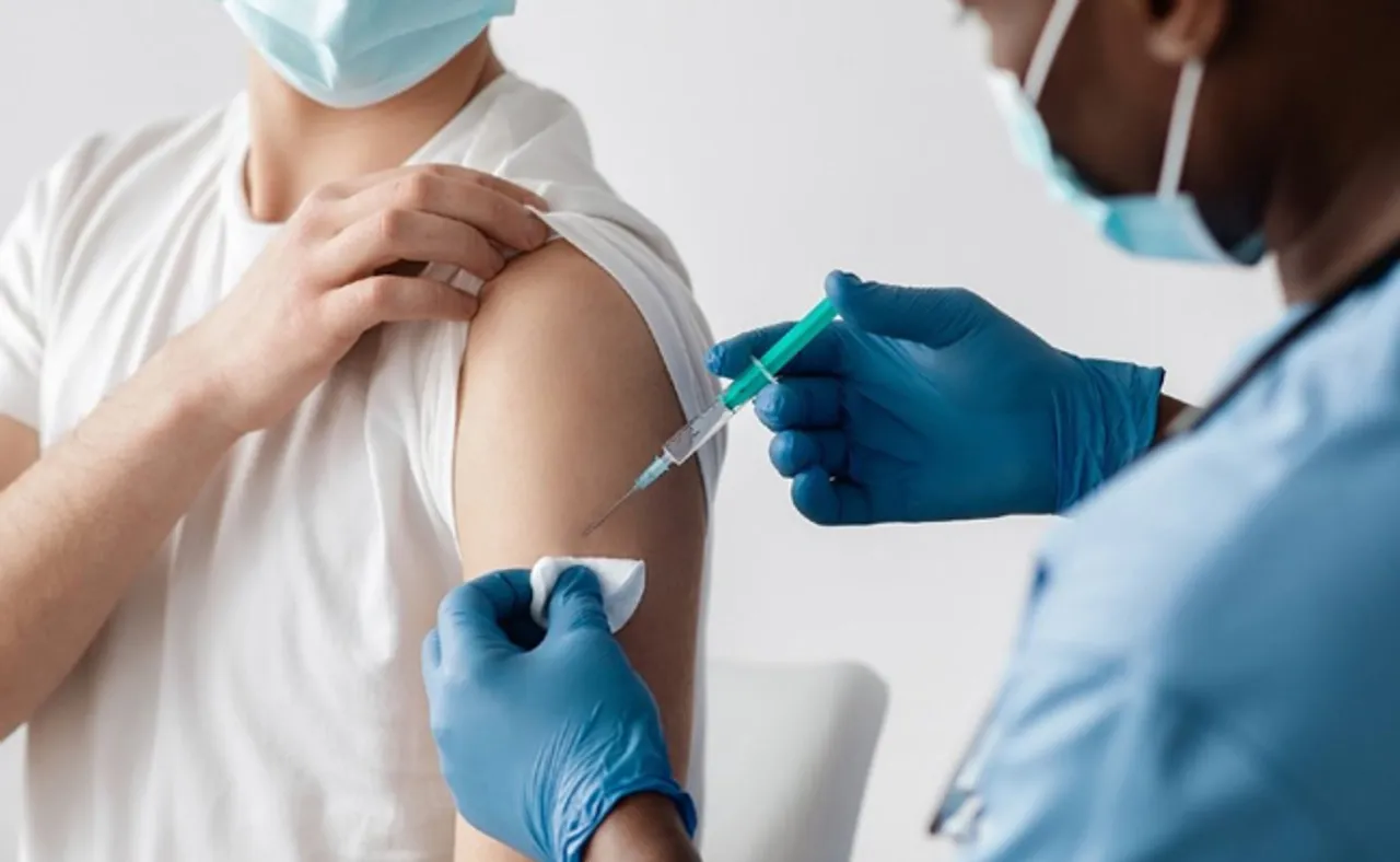 ଟିକା ନେଲେ ମିଳିବ ୧୦ କୋଟି ଟଙ୍କା!