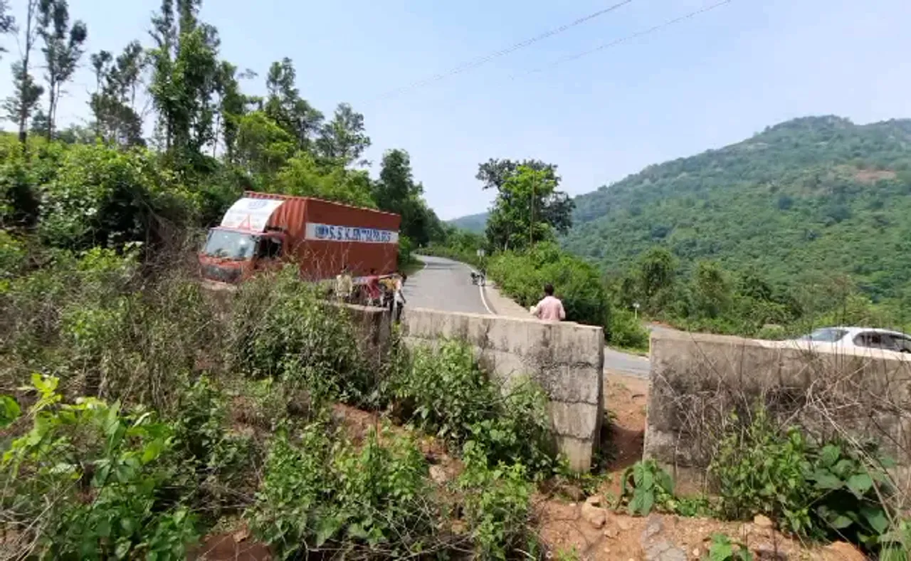 ଗୁଗଲ୍ ମ୍ୟାପ୍‌ ଦେଖି ଫସିଗଲେ ଟ୍ରକ୍‌ ଡ୍ରାଇଭର