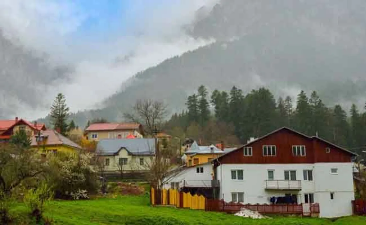 ୧୨ ଟଙ୍କାରେ ମିଳୁଛି ଘର, ଜାଣନ୍ତୁ କେଉଁଠି ଏହି ସୁବିଧା ଦିଆଯାଉଛି