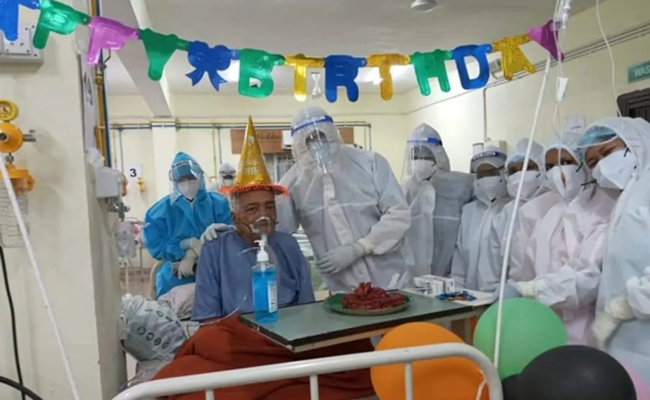 ହସ୍ପିଟାଲରେ ସେଲିବ୍ରେଟ୍ ହେଲା ୯୩ ବର୍ଷୀୟ କୋଭିଡ୍ ଆକ୍ରାନ୍ତଙ୍କ ଜନ୍ମଦିନ