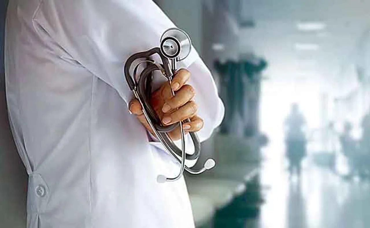 ମହିଳାଙ୍କ ପେଟରୁ ବାହାରିଲା ୪୫ କେଜିର ଟ୍ୟୁମର