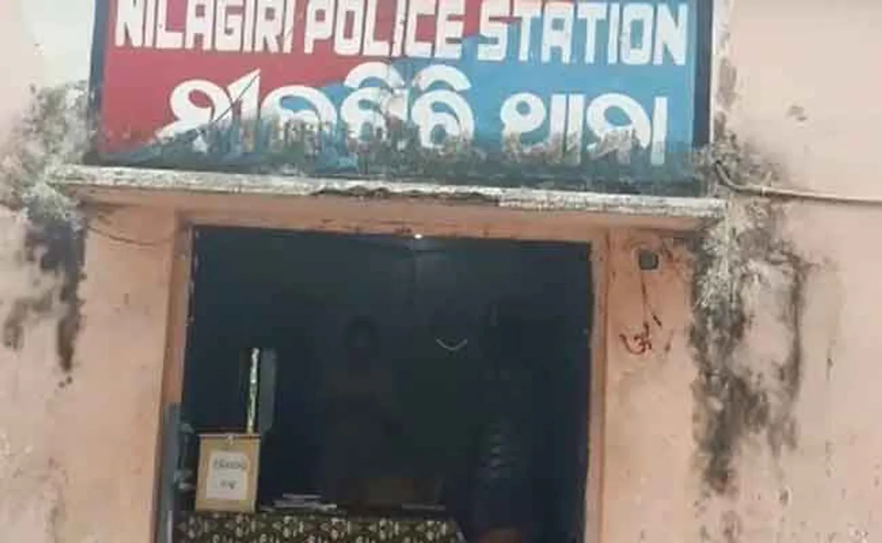 ମଦ ପିଇ ନାବାଳିକା ଝିଅକୁ ବାପାର ଦୁର୍ବ୍ୟବହାର ପ୍ରୟାସ, ମାରି ଦେଲା ମା’!