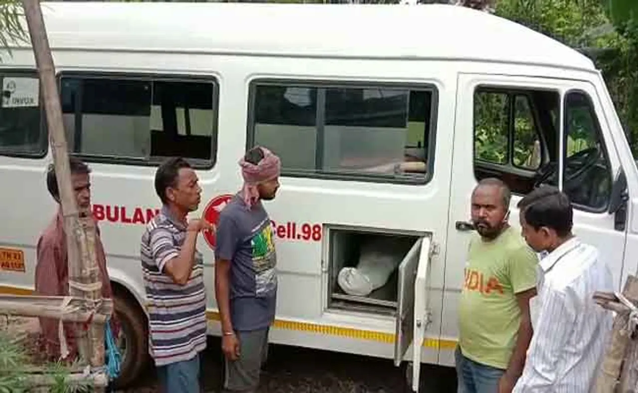 ୮ ଦିନ ହେବ ଆମ୍ବୁଲାନ୍ସ ଭିତରେ ଶବ