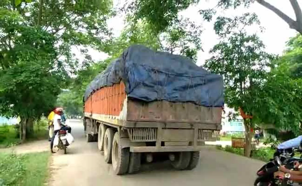 ୩୦ ଟନ କୋଇଲା ଜବତ