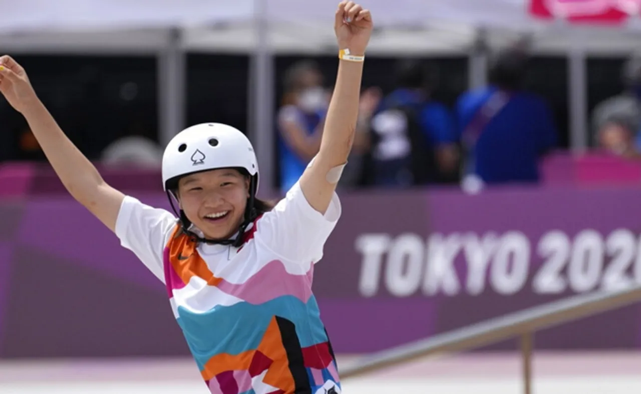 ୧୩ ବର୍ଷରେ ଅଲିମ୍ପିକ୍ସ ଚାମ୍ପିୟନ୍, ଇତିହାସ ରଚିଲେ ଜାପାନର କୁନି ଝିଅ