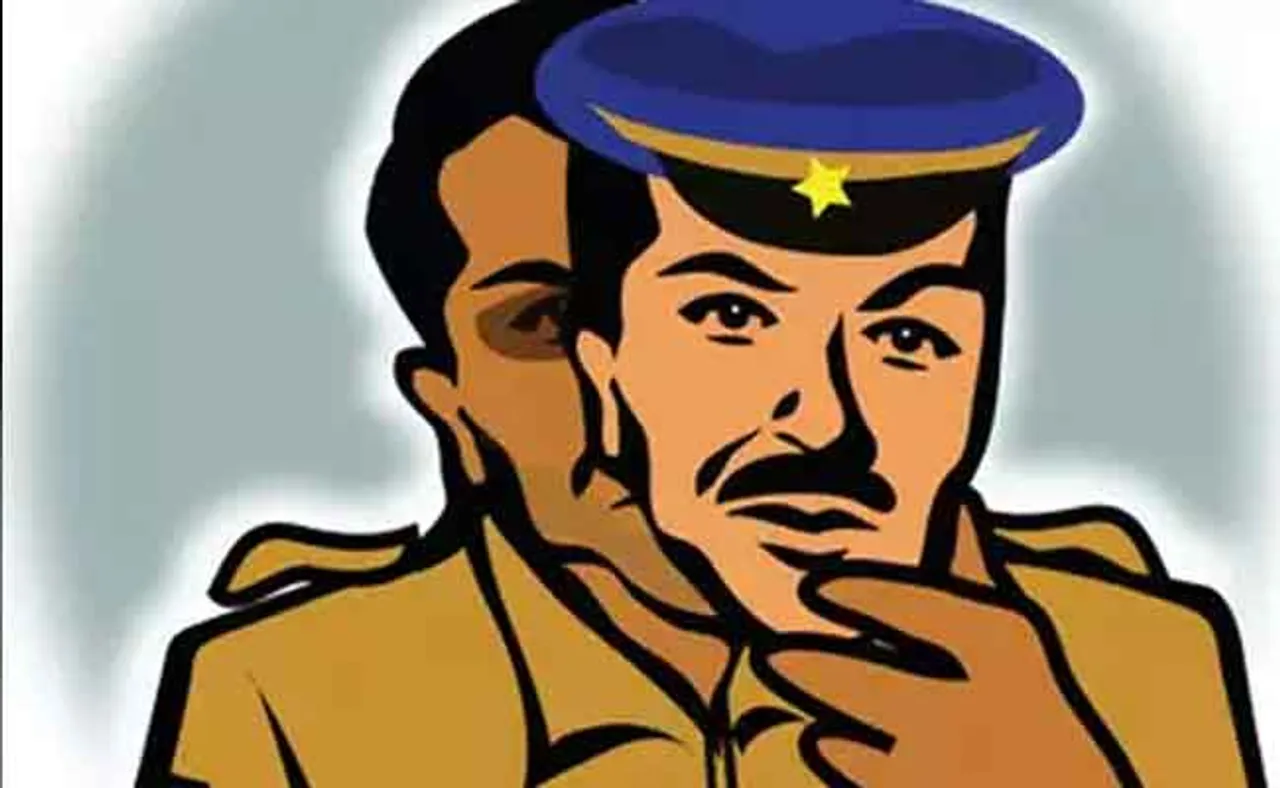 ମହିଳା ପୁଲିସ୍ ଅଫିସରଙ୍କ ଗାଧୋଇବା ବେଳର ଭିଡିଓ ଉଠାଇ ଟଙ୍କା ମାଗୁଥିଲେ କନ୍‌ଷ୍ଟେବଲ