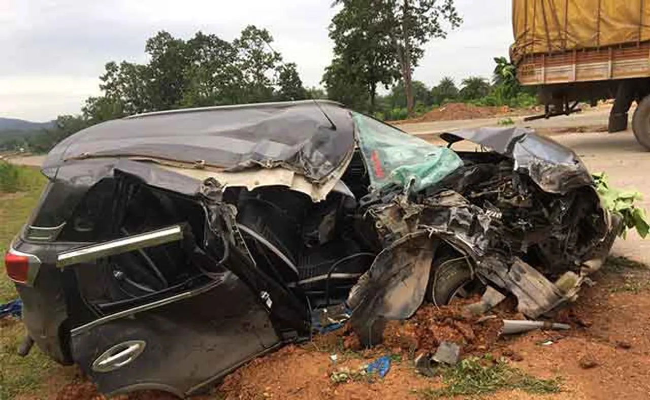 ଭୁବନେଶ୍ୱର ଯାଉଥିବା ବେଳେ ଟ୍ରକ୍‌ ସହ ମୁହାଁମୁହିଁ ଧକ୍କା, ୨ ମୃତ