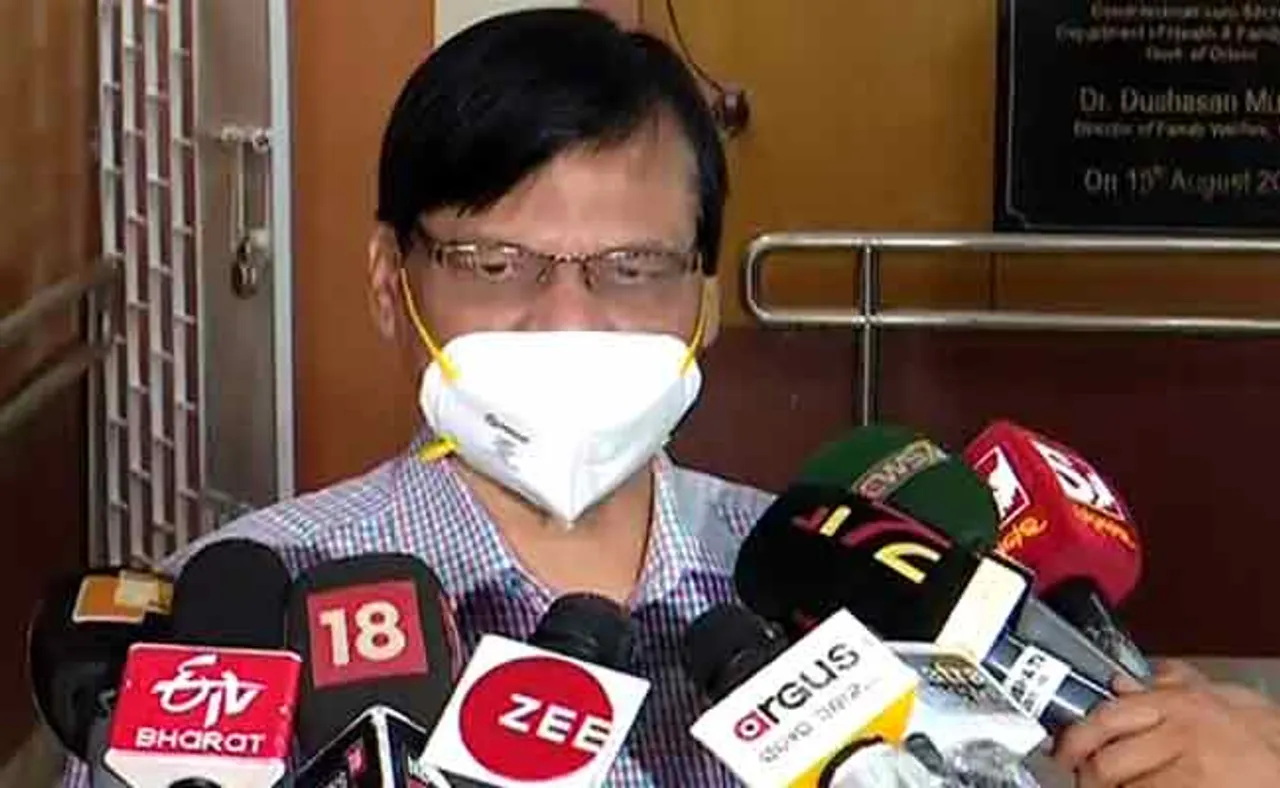 ‘କାଲି ସୁଦ୍ଧା ଟିକା ନ ପହଞ୍ଚିଲେ ଅଧିକାଂଶ ଜିଲ୍ଲାରେ ବନ୍ଦ ରହିବ ଟିକାକରଣ’