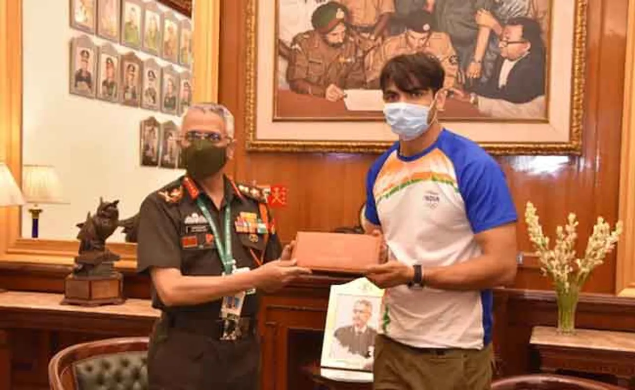 ସୁବେଦାର ନୀରଜ ଚୋପ୍ରାଙ୍କୁ ସମ୍ମାନିତ କଲେ ସେନାଧ୍ୟକ୍ଷ