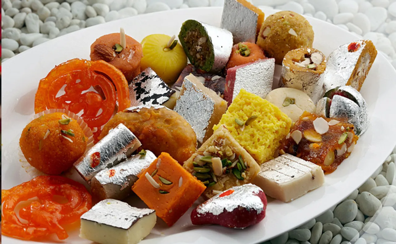 ଫଳ ସହ ମିଠା ମିଶାଇ ଖାଉଥିଲେ ସାବଧାନ