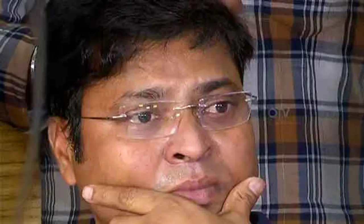 ଦିଲ୍ଲୀପ ତିର୍କୀଙ୍କ ଆଖିରେ ଲୁହ