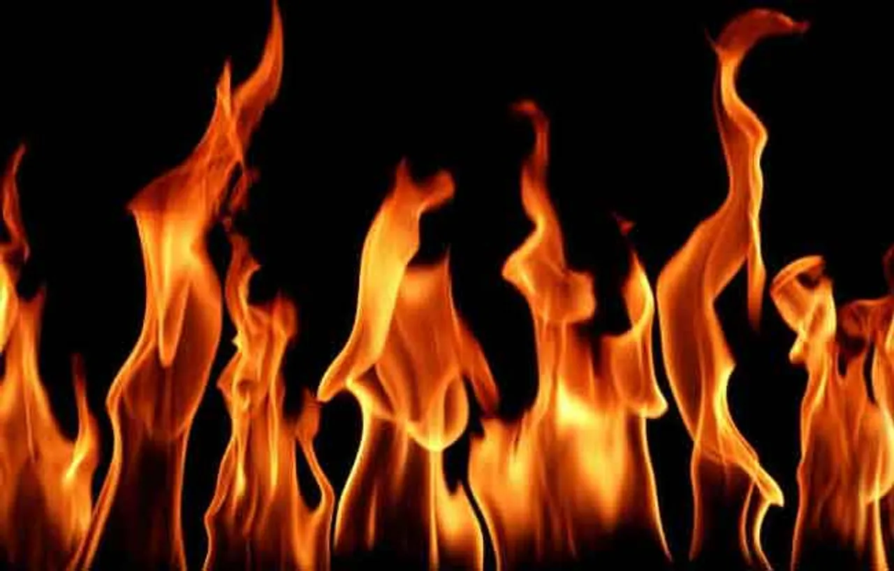 ଟିକେଟ ନମିଳିବାରୁ ଦଳୀୟ ଅଫିସ ଆଗରେ ଆତ୍ମାହୁତି ଉଦ୍ୟମ