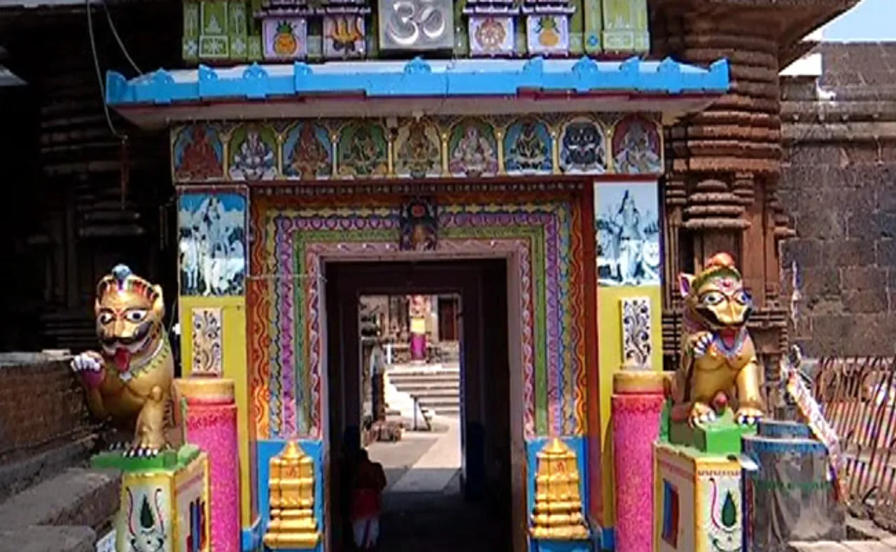 ୧ରୁ ଖୋଲିବ ଲିଙ୍ଗରାଜ ମନ୍ଦିର, ଗର୍ଭଗୃହକୁ ପ୍ରବେଶ ମନା