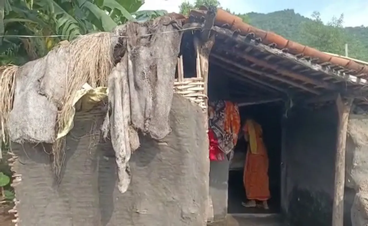 ଗରିବଙ୍କ ପାଇଁ  ଆବାସ ଓ ଭତ୍ତା ସାତସପନ