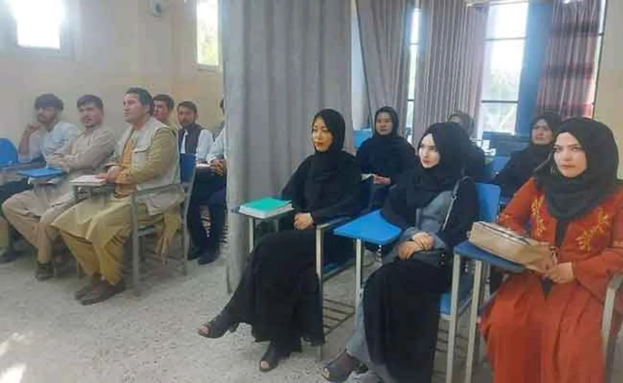 ସାଥିରେ ପୁରୁଷ ଏସକଟ୍‌ ନଥିଲେ ମହିଳାଙ୍କୁ ଯାତ୍ରା ମନା