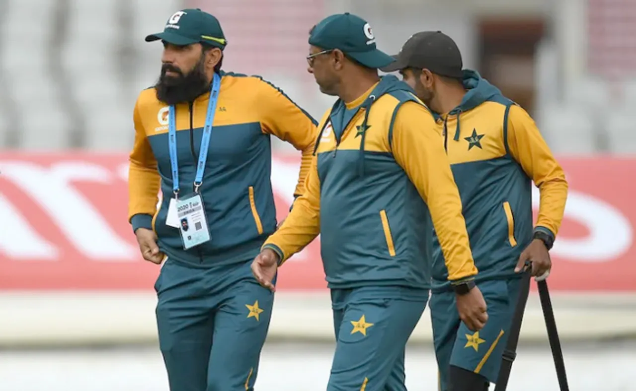 ବିଶ୍ୱକପ୍ ପୂର୍ବରୁ ପାକିସ୍ତାନକୁ ଝଟକା, ଇସ୍ତଫା ଦେଲେ ମିସ୍‌ବା ଓ ୱକାର