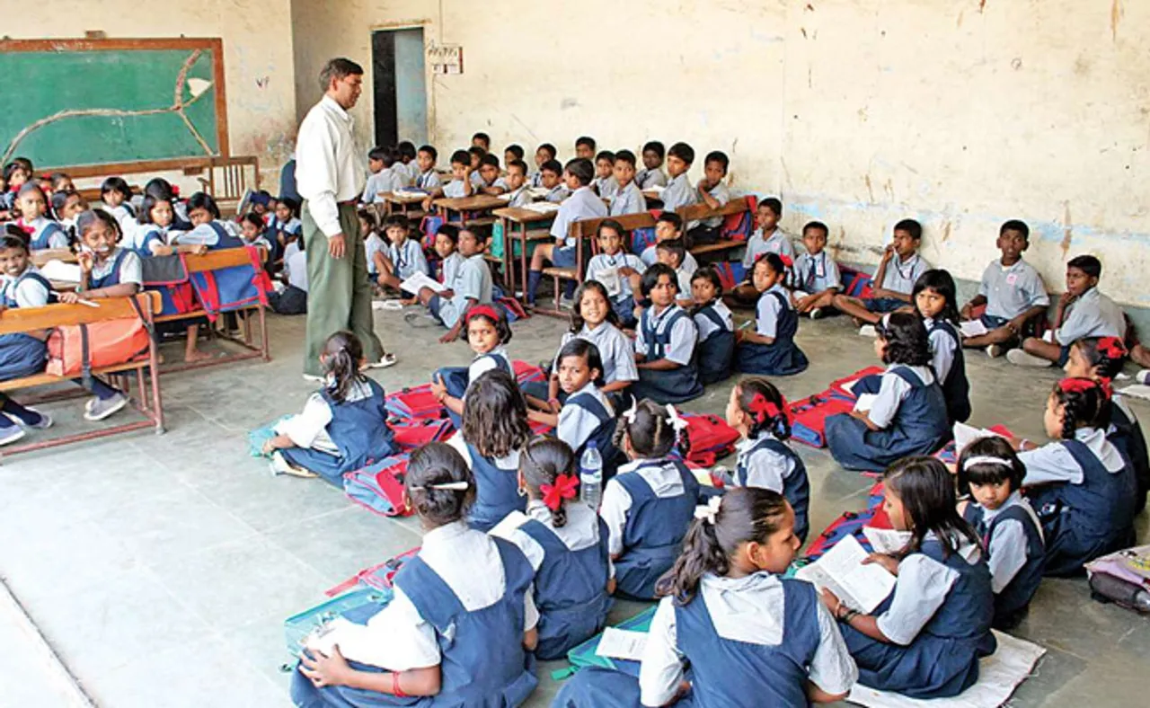 ପୂଜା ଛୁଟି ପରେ ଖୋଲିବ କି ଅନ୍ୟ କ୍ଲାସ?