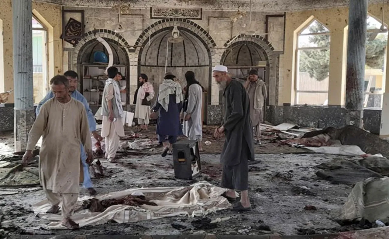 ପ୍ରାର୍ଥନା ବେଳେ ମସଜିଦରେ ଭୟଙ୍କର ବିସ୍ଫୋରଣ, ୫୦ ମୃତ