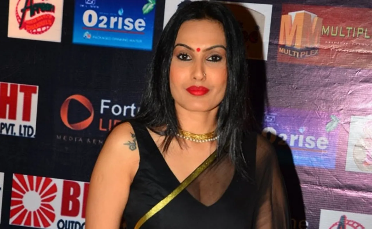 କଂଗ୍ରେସରେ ମିଶିଲେ ବିଗ୍‌ ବସ୍‌ ଫେମ୍‌ ଅଭିନେତ୍ରୀ