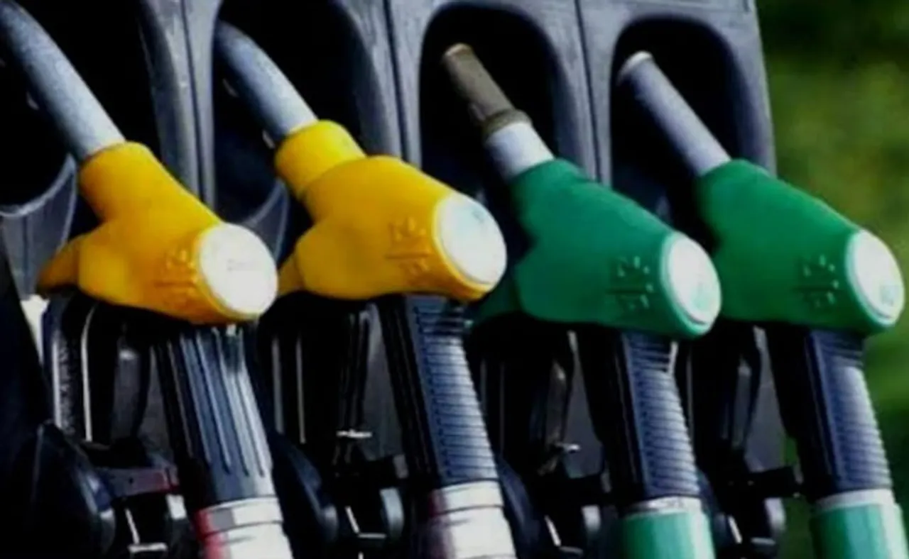 ପେଟ୍ରୋଲ ଦରବୃଦ୍ଧିରେ ପୁଣି ରେକର୍ଡ!