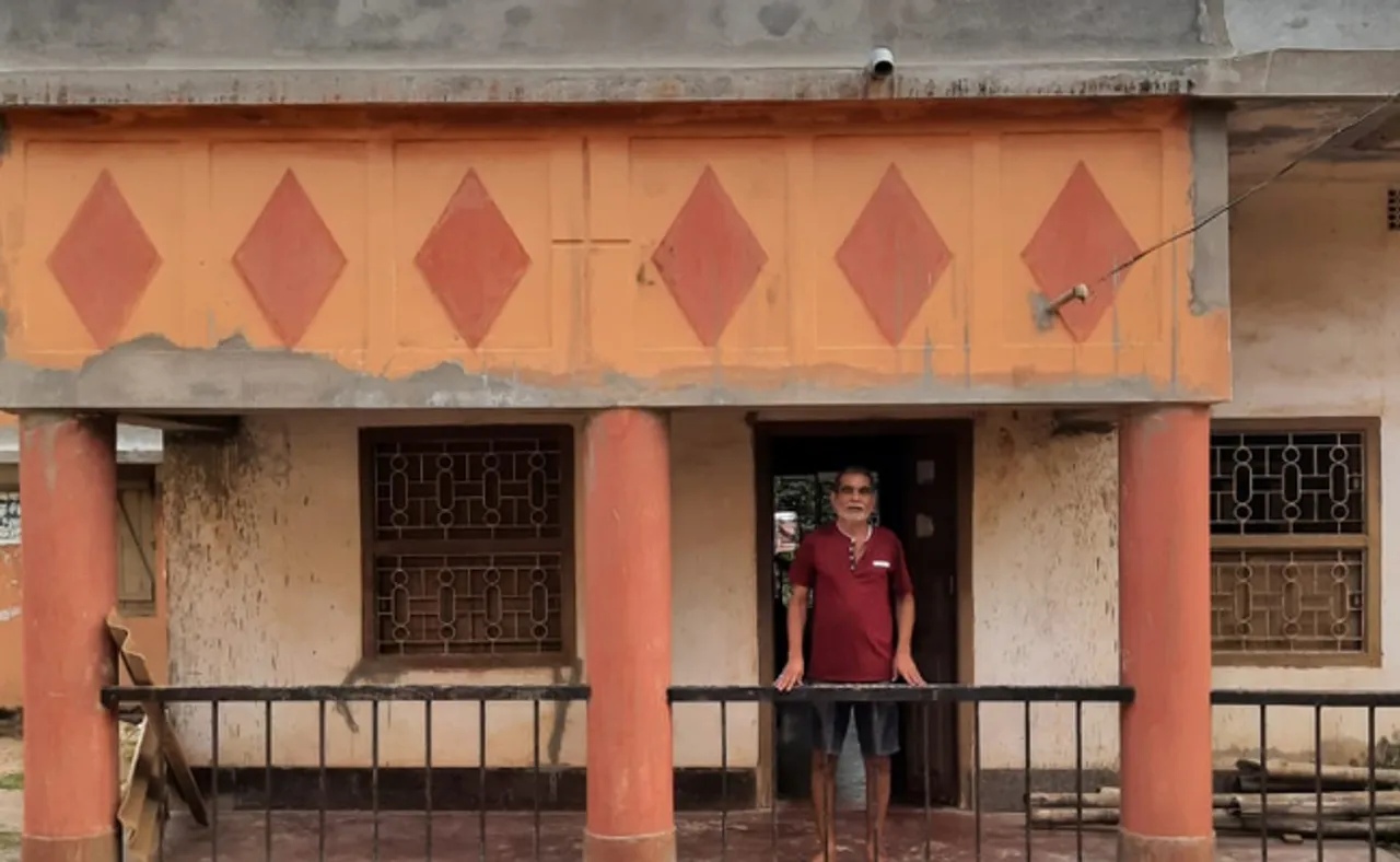 ମୋର ମୋ ଗାଁରେ ଘର ନାହିଁ!