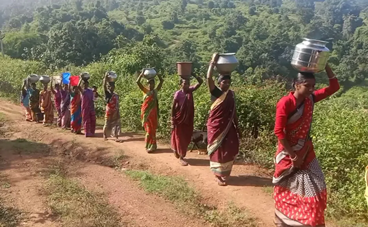 ଓଡ଼ିଶା କଶ୍ମୀରର ବିକାଶର ଚିତ୍ର! ପାଣି ମୁନ୍ଦାଏ ପାଇଁ ଜଙ୍ଗଲ ଯାଉଛନ୍ତି ମହିଳା