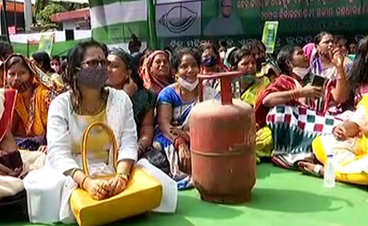 ବିଜେଡିର ବିଭ୍ରାନ୍ତିକର ରାଜନୀତି