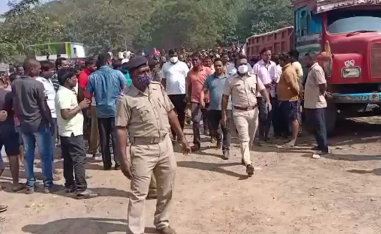 ଡ୍ରାଇଭରଙ୍କୁ ତହସିଲଦାରଙ୍କ ମାଡ଼ ଅଭିଯୋଗ