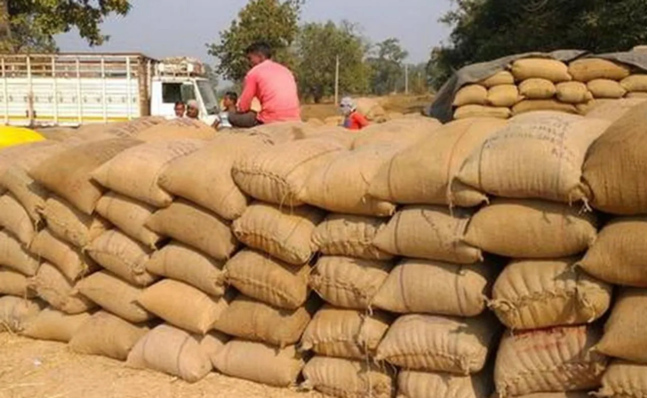 ୨୦୨୨-୨୩ ଖାଦ୍ୟ ସଂଗ୍ରହ ନୀତିକୁ କ୍ୟାବିନେଟ୍ ମଞ୍ଜୁରୀ: ୭୧ଲକ୍ଷ ମେଟ୍ରିକ ଟନ୍ ଧାନ ଟାର୍ଗେଟ୍‌