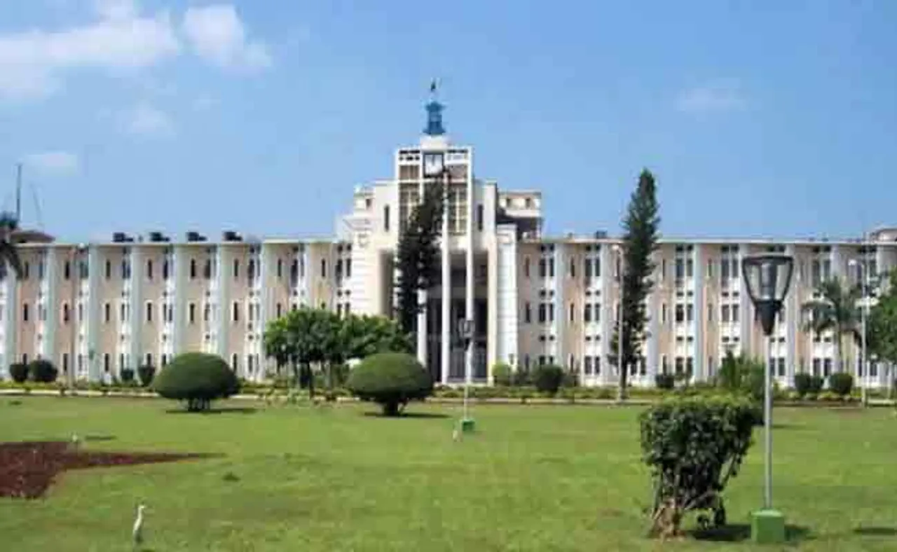 ଆରକେ ଶର୍ମା ରାଜସ୍ୱ ପର୍ଷଦ ସଦସ୍ୟ, ଦେଓରଞ୍ଜନ ଗୃହ ସଚିବ