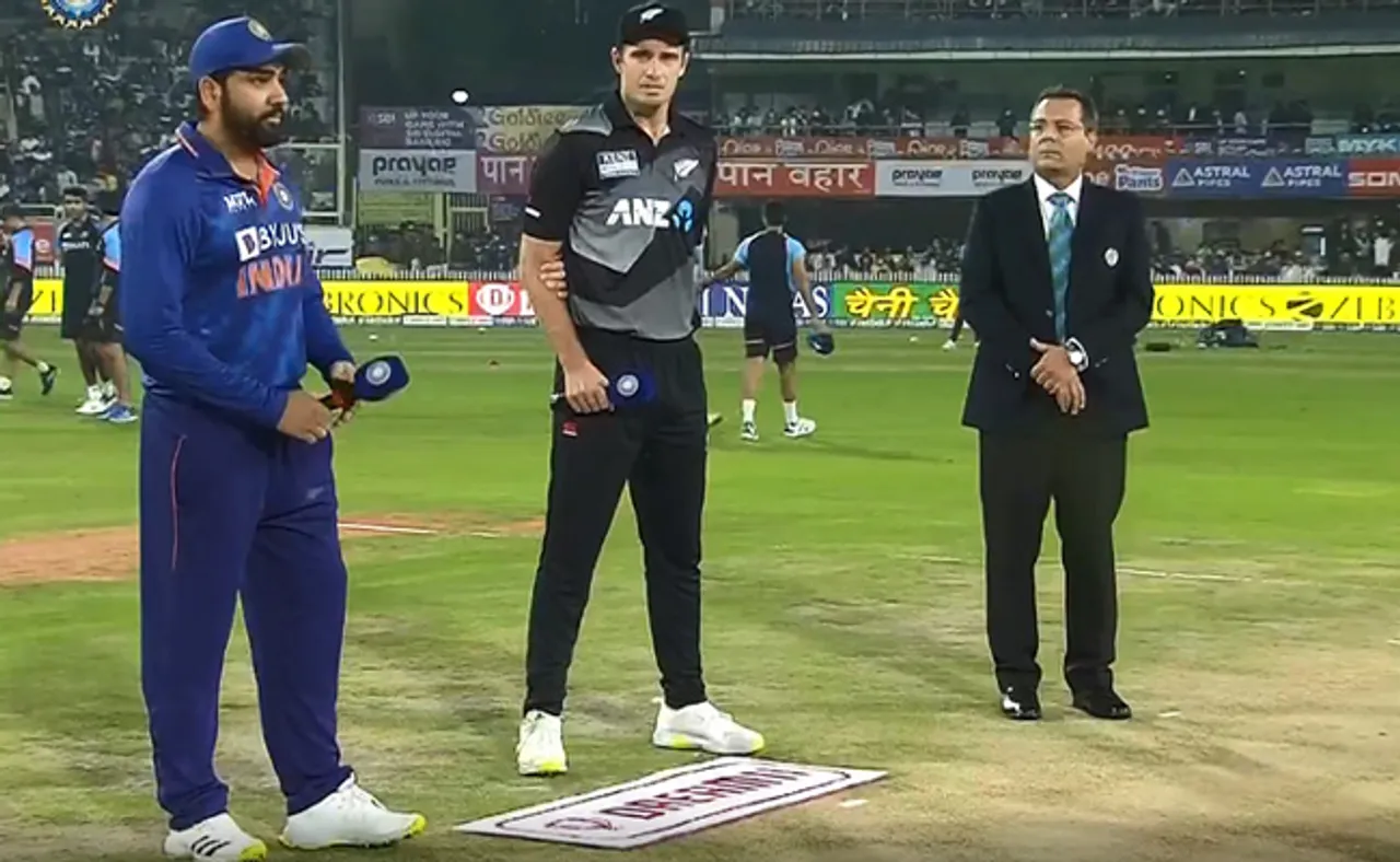 ପୁଣି ଟସ୍ ଜିତିଲେ ରୋହିତ, ପଦାର୍ପଣ କଲେ ହର୍ଷଲ୍