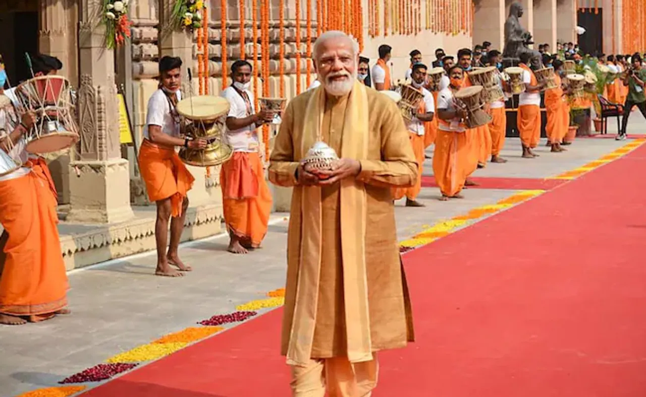 କାଶୀ-ବିଶ୍ୱନାଥ ଧାମ କରିଡରକୁ ଉଦ୍‌ଘାଟନ କଲେ ମୋଦି