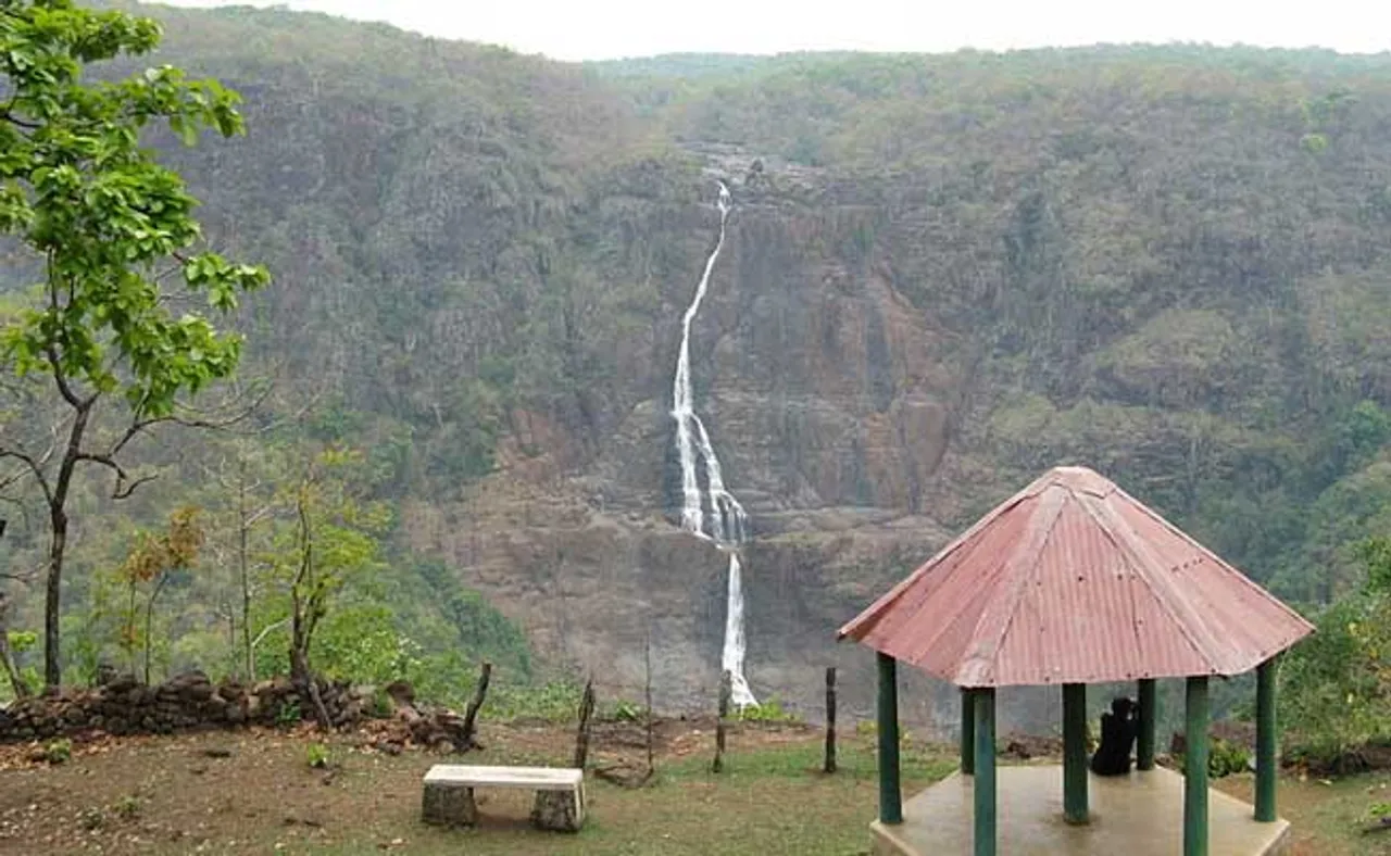 ପର୍ଯ୍ୟଟକଙ୍କୁ ଡାକୁଛି ଶିମିଳିପାଳ