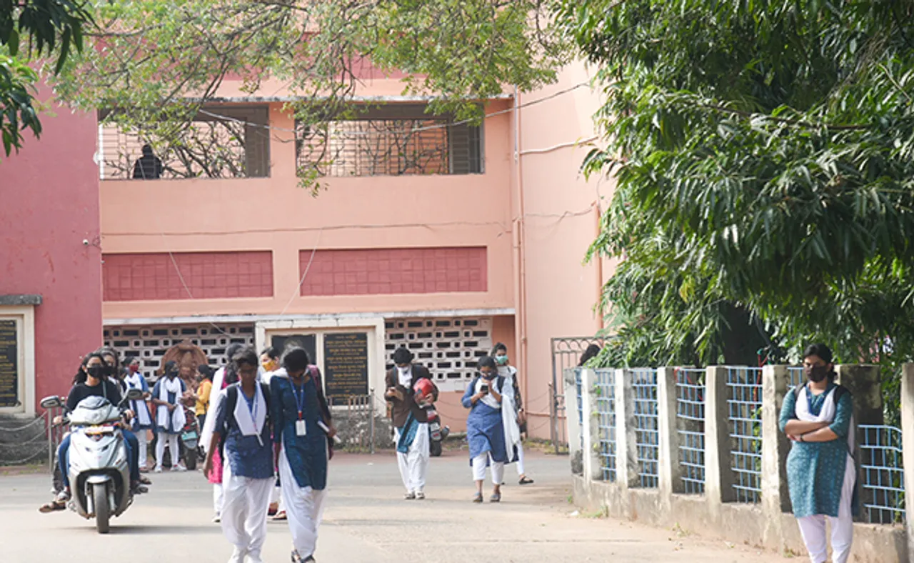 ଯୁକ୍ତ ୩ ପିଲା ପଢ଼ିବେ 'ନୈତିକତା ଓ ମୂଲ୍ୟବୋଧ'ର ପାଠ, ପରୀକ୍ଷା ବି ଦେବେ