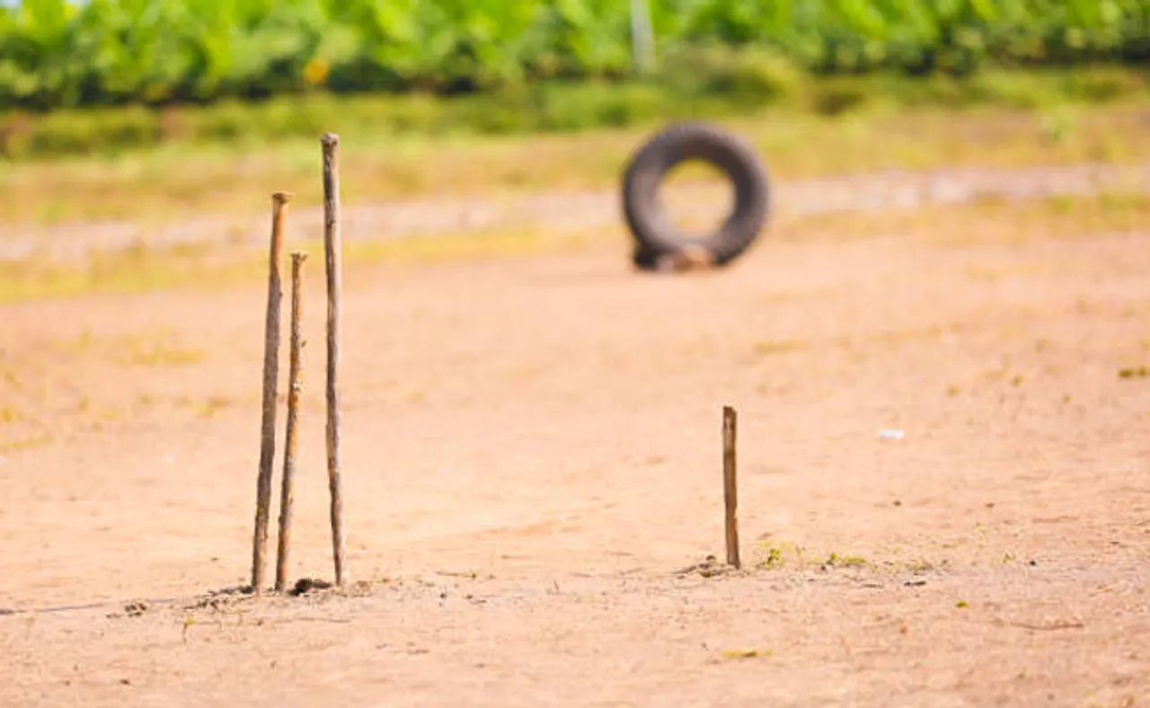 ଖେଳ ପଡ଼ିଆର ଉନ୍ନତିକରଣ ପାଇଁ କ୍ରୀଡ଼ାମନ୍ତ୍ରୀଙ୍କୁ ଚିଠି