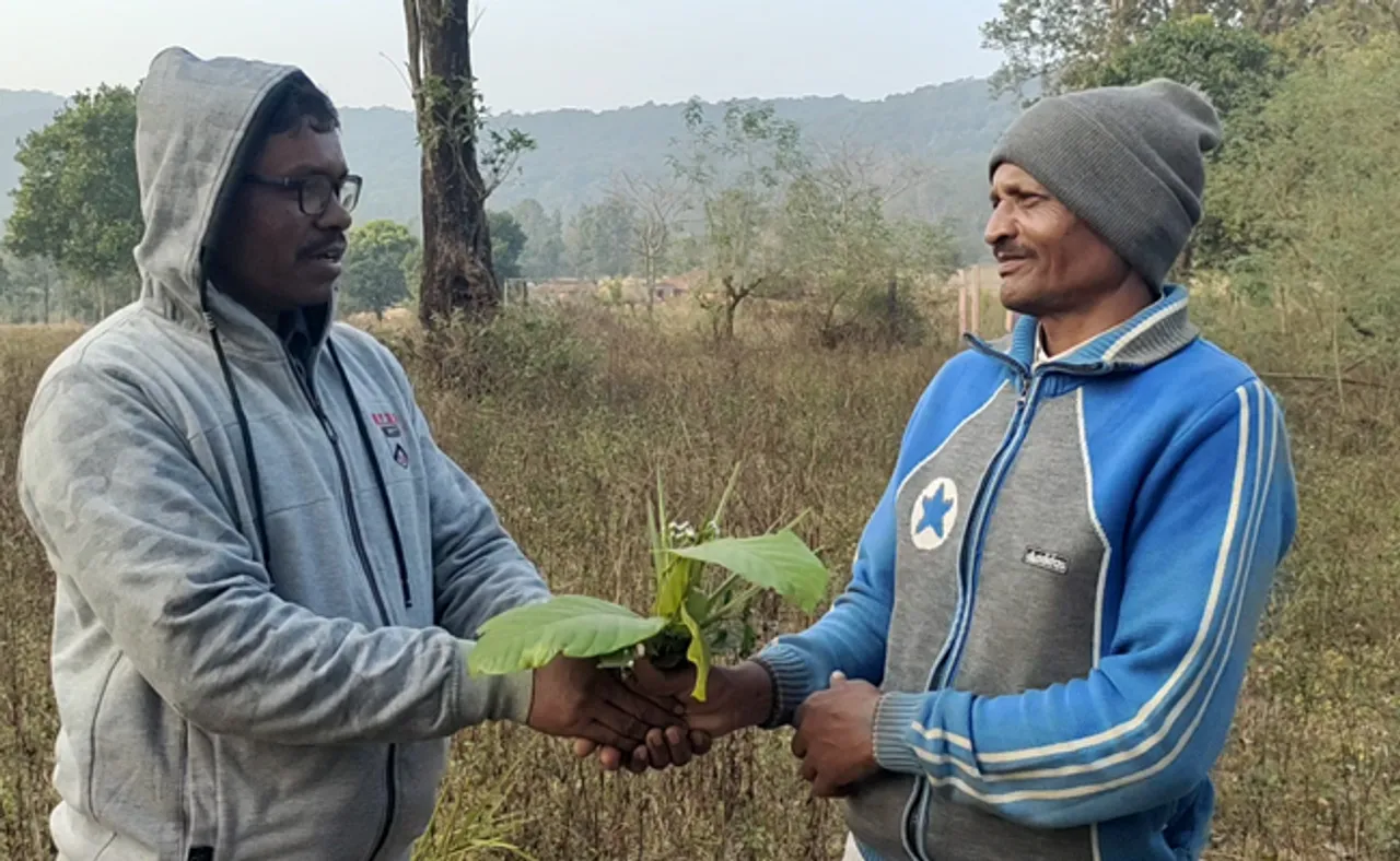 ୧୮ ବର୍ଷ, ୧୧ ମାସ, ୧୫ ଦିନ ପରେ ଗାଁକୁ ଫେରିଲେ