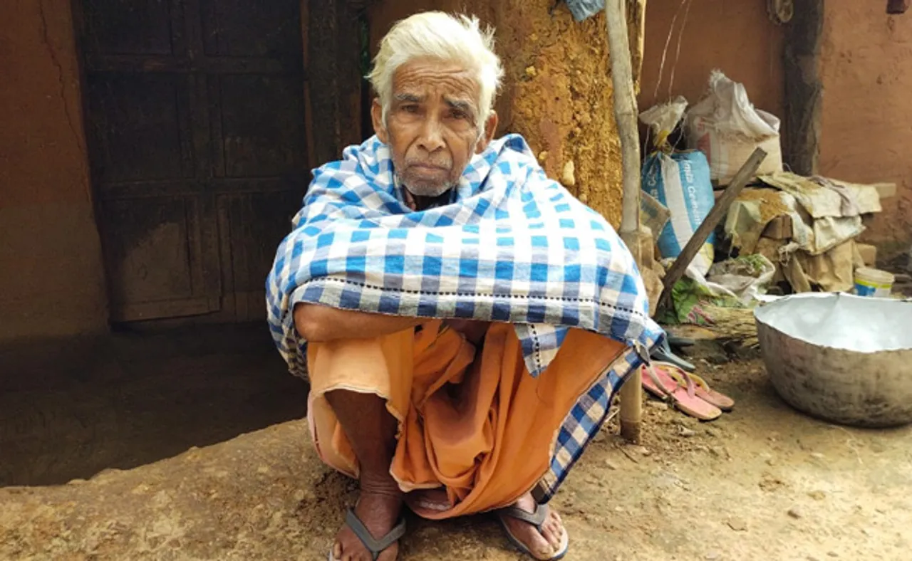 ଆବାସ ଯୋଜନା ସାତ ସପନ, ତିନି ଦିବ୍ୟାଙ୍ଗ ପୁଅଙ୍କୁ ଧରି ଭଙ୍ଗା ଘରେ ଜିଉଁଛନ୍ତି ରବି