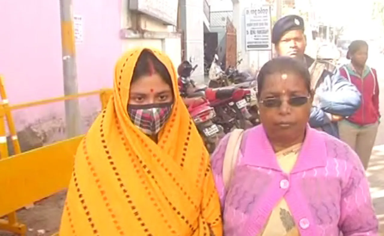 ତପସ୍ୱିନୀ ଘୋଡ଼ାଇ ଦେଲେ ସିସିଟିଭି, ଷଡଯନ୍ତ୍ରର ଗନ୍ଧ ବାରିଲେ ଶ୍ୱଶୁର