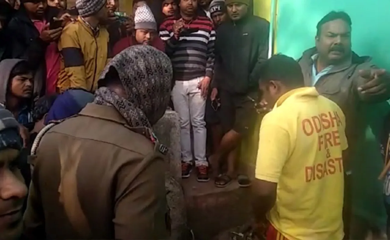 ମା’ ସାଜିଲା ପିଶାଚିନୀ, ୨ ମାସ ଛୁଆର ତଣ୍ଟି ଚିପି କୂଅକୁ ଫୋପାଡ଼ିଲା