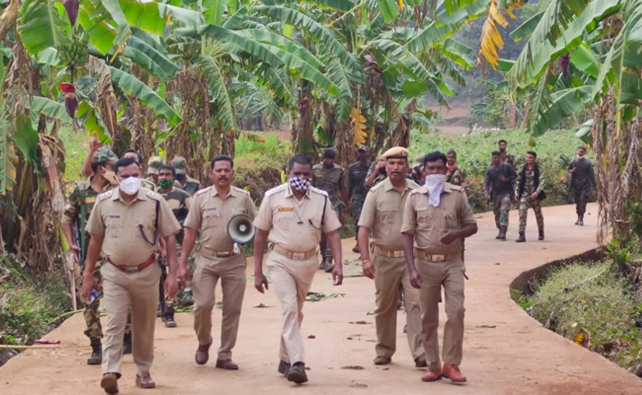 କୋଟିଆରେ ଫ୍ଲାଗ୍‌ମାର୍ଚ୍ଚ କରୁଛି ଓଡ଼ିଶା ପୁଲିସ୍‌