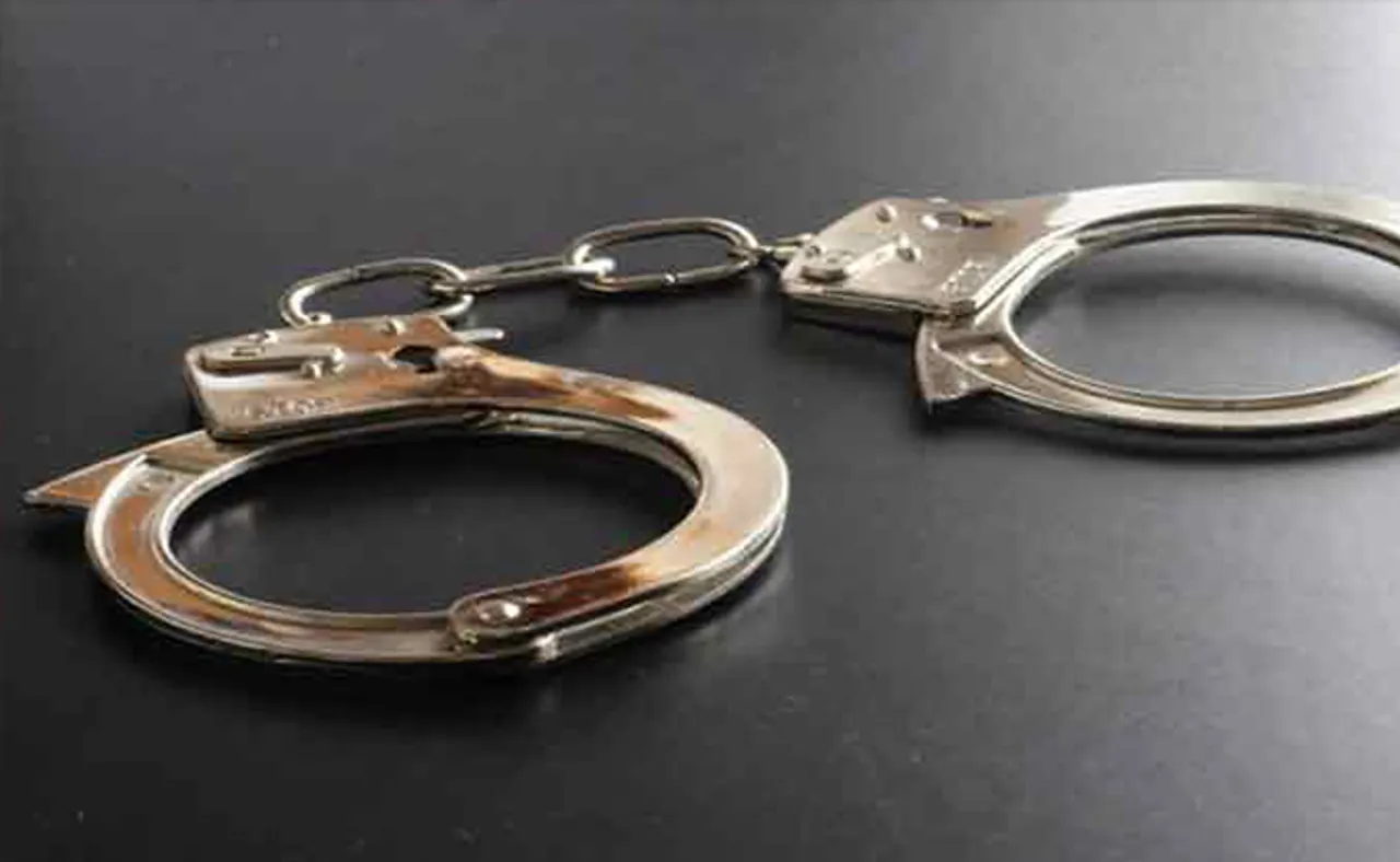 ବ୍ୟବସାୟିକ ଶତ୍ରୁତାରୁ ଗଡ଼ିଥିଲା ମୁଣ୍ଡ, ଦୋଷ ସ୍ୱୀକାର କଲା ଅଭିଯୁକ୍ତ