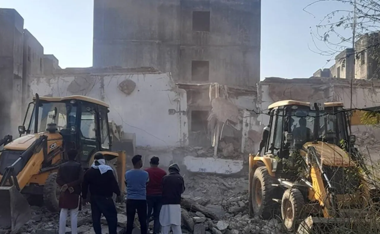 ଭୁଶୁଡ଼ିଲା ବିଲ୍ଡିଂ, ୪ ମୃତ