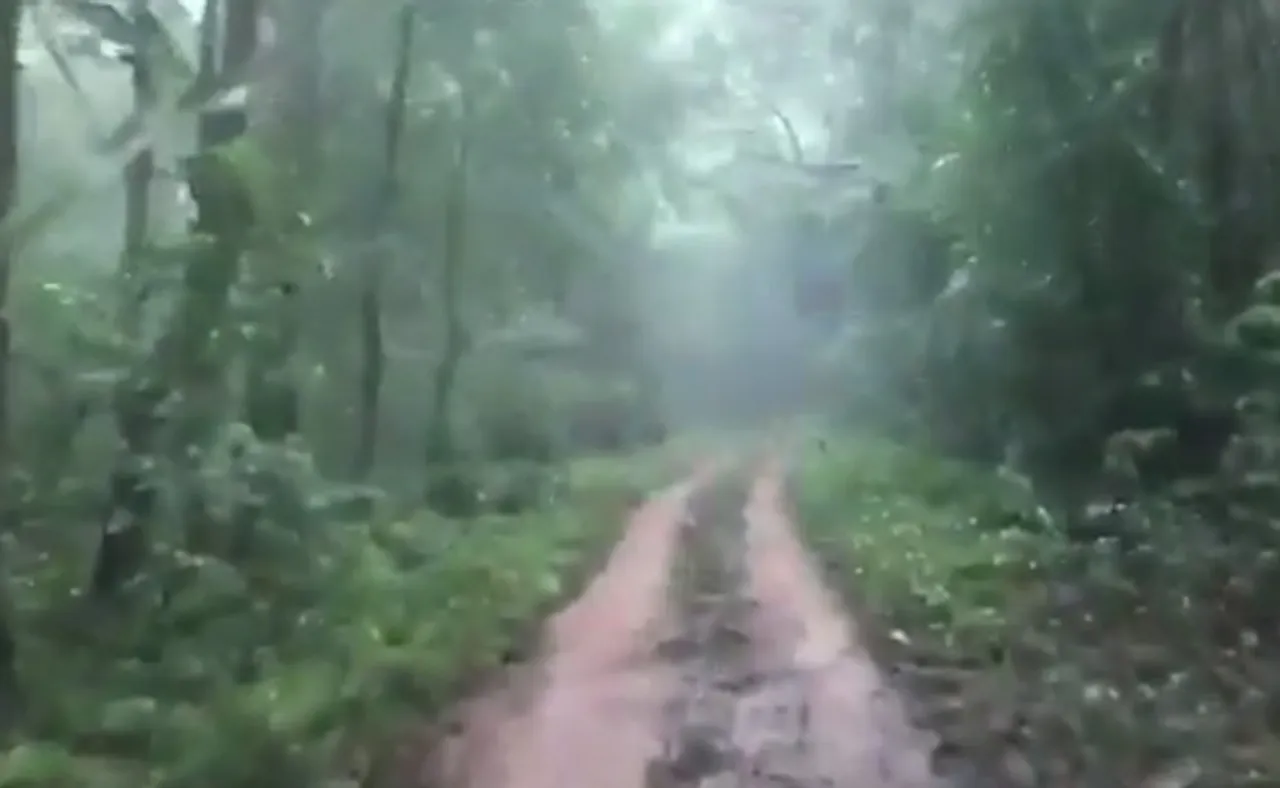 ପଶ୍ଚିମା ଝଡ଼ ଯୋଗୁ ଉତ୍ତର ଓଡ଼ିଶାରେ ଛେଚୁଛି, ବନ୍ଦ ହେଲା ଶିମିଳିପାଳ