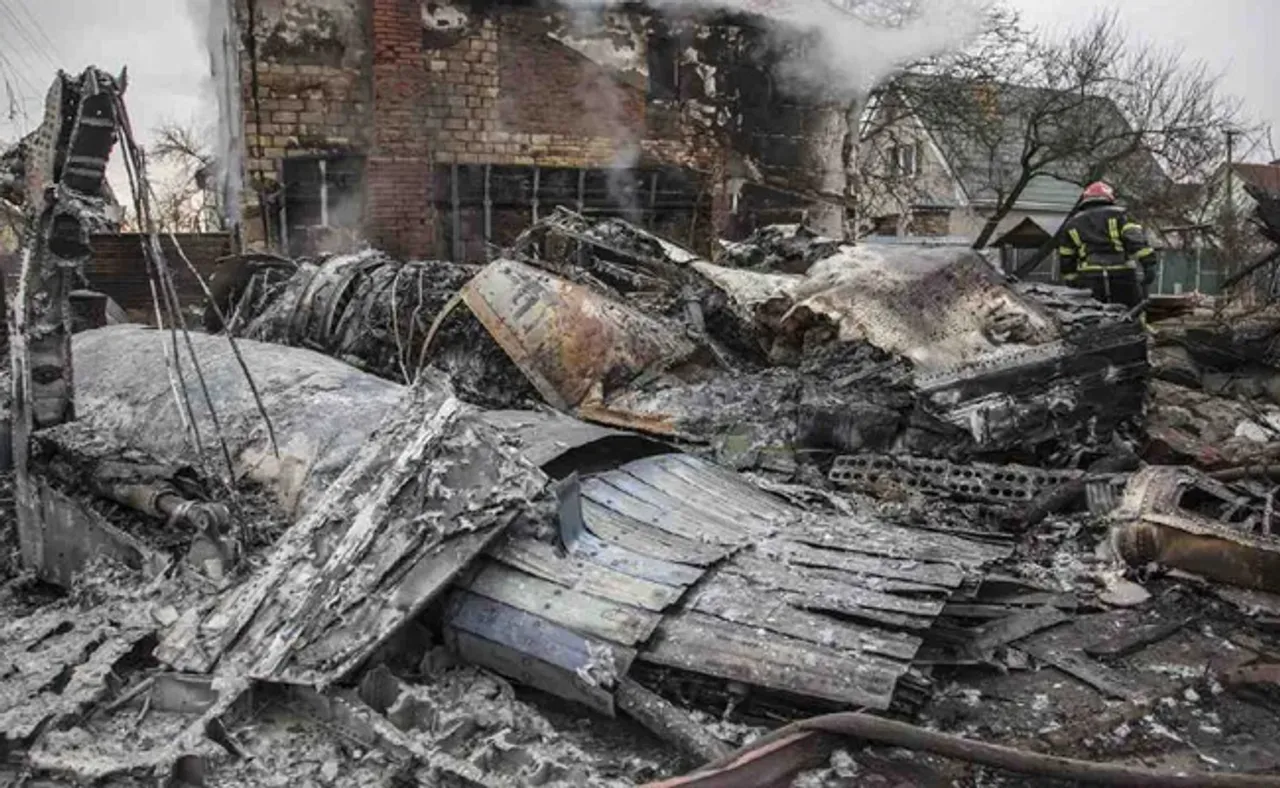 ବୋମା ଓ ଗୁଳିମାଡ଼ରେ ଥରୁଛି ୟୁକ୍ରେନ, ଆଜି ରାତିରେ କିଭ୍‌ ଦଖଲ କରିବ ରୁଷ!