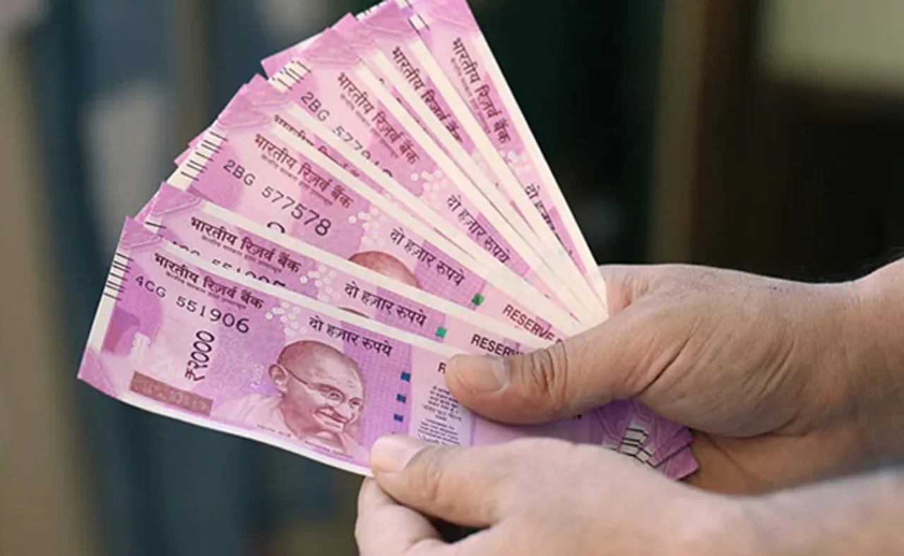 ଇପିଏଫ ସୁଧହାର ହ୍ରାସ କଲେ ସରକାର, ୪ ଦଶନ୍ଧିରେ ସବୁଠାରୁ କମ