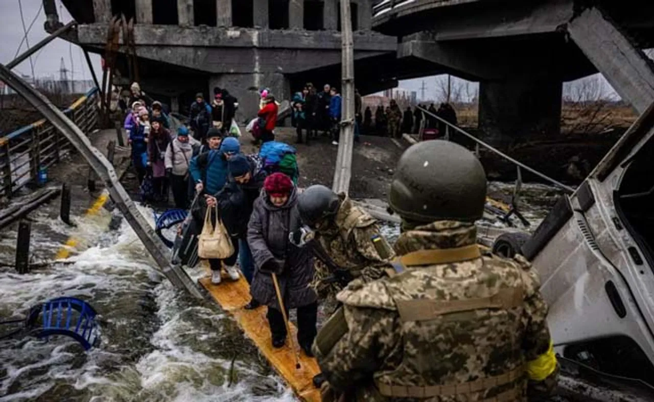 ଦୌଡ଼ି ପଳାଉଥିବା ୟୁକ୍ରେନବାସୀଙ୍କ ଉପରେ ରୁଷ ସେନାର ଗୁଳିମାଡ, ୭ ମୃତ