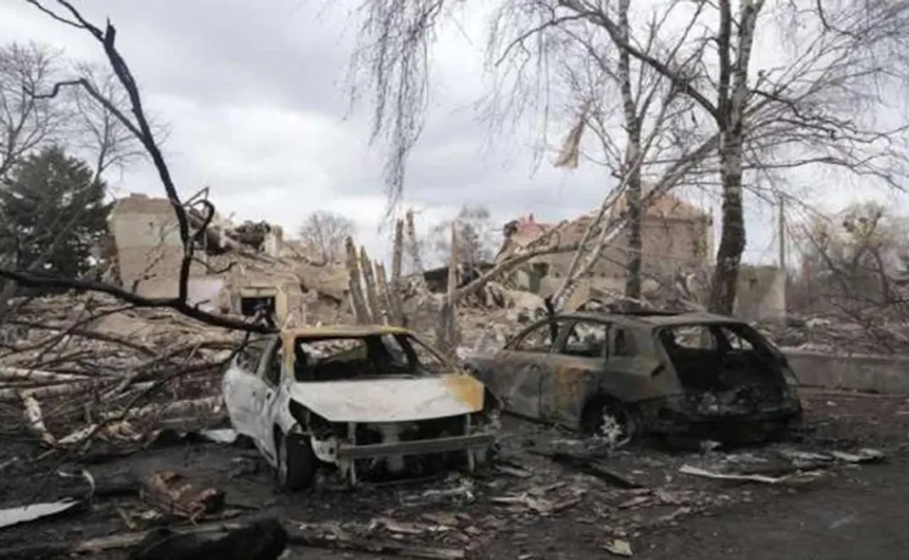 କାର ଉପରକୁ ରୁଷ ସେନାର ଗୁଳିମାଡ଼: ୨ ମୃତ, ଏଯାଏ ଗଲାଣି ୨୮ ଛୋଟ ପିଲାଙ୍କ ଜୀବନ